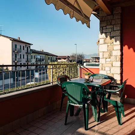 Gardappartamenti Artisti Pool Apartament Desenzano del Garda
